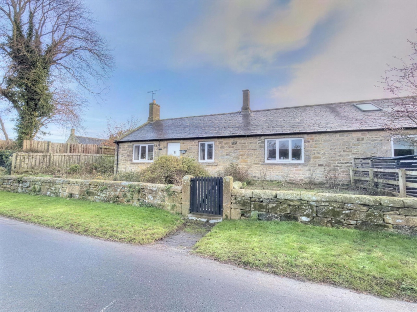 Azalea Cottage, Lesbury, the stone property bought with a perceived title problem
